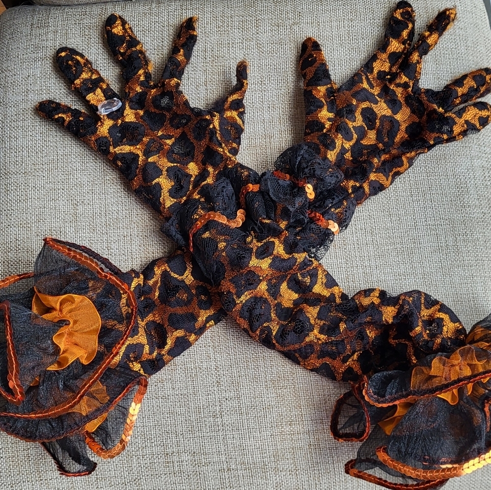 Leopard Print Lace Gloves